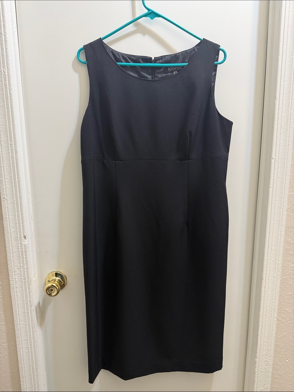 Kasper Black Sleeveless Midi Sheath Dress